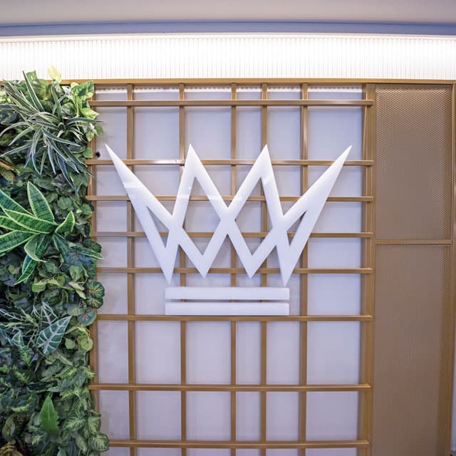 Contáctanos y te ayudaremos a gestionar tu estancia en Padrón